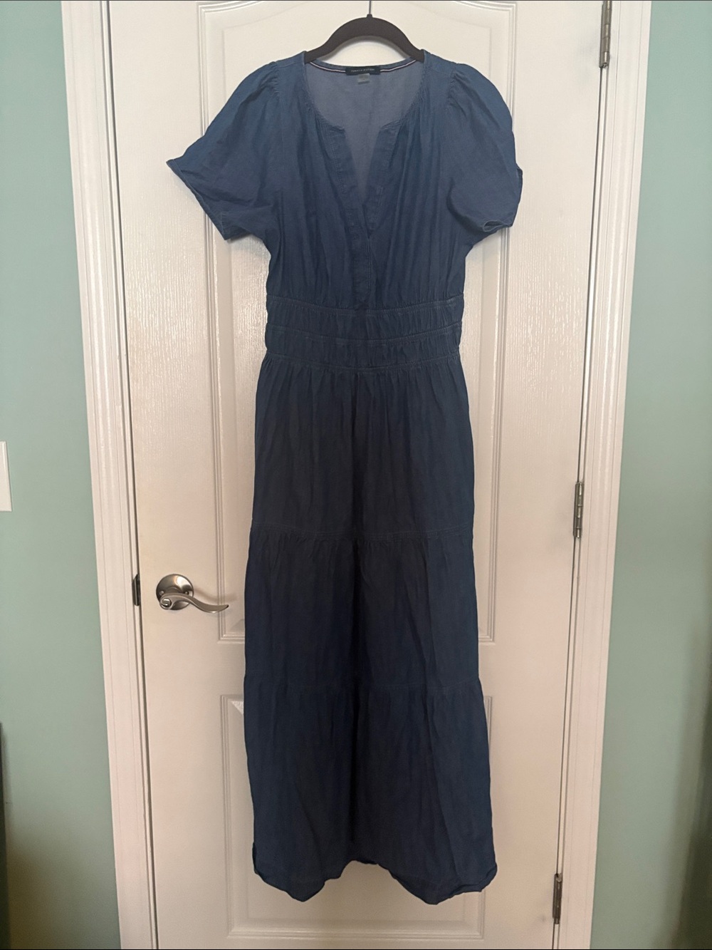 Tommy Hilfiger Women's Short Sleeved Ruched Waist Denim Tiered Maxi Dress, Sz 8